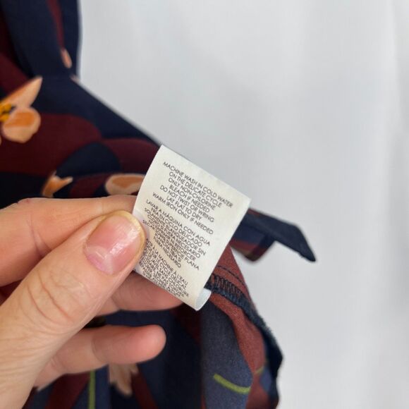 Cabi Navy Blue Burgundy Striped Floral Print Sleeveless Polyester Blouse Small - Picture 6 of 8